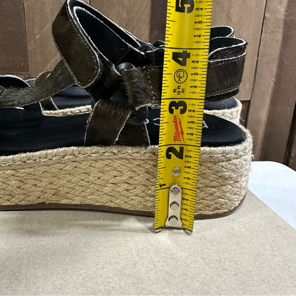 Nicole camouflage strap closure Platform Sandals SIZE 8 brown green tan NEW - Picture 6 of 8